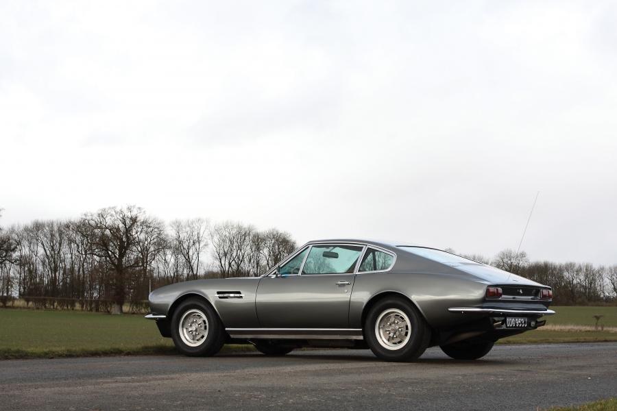  Aston Martin DBS V8 1970 года  (фото 11 из 12)